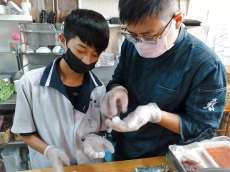 你的孩子，在我家！